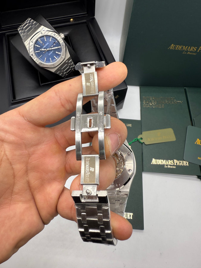 Audemars Piguet Royal Oak — vista 4