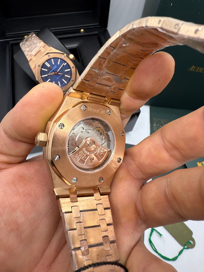Audemars Piguet Royal Oak — vista 4