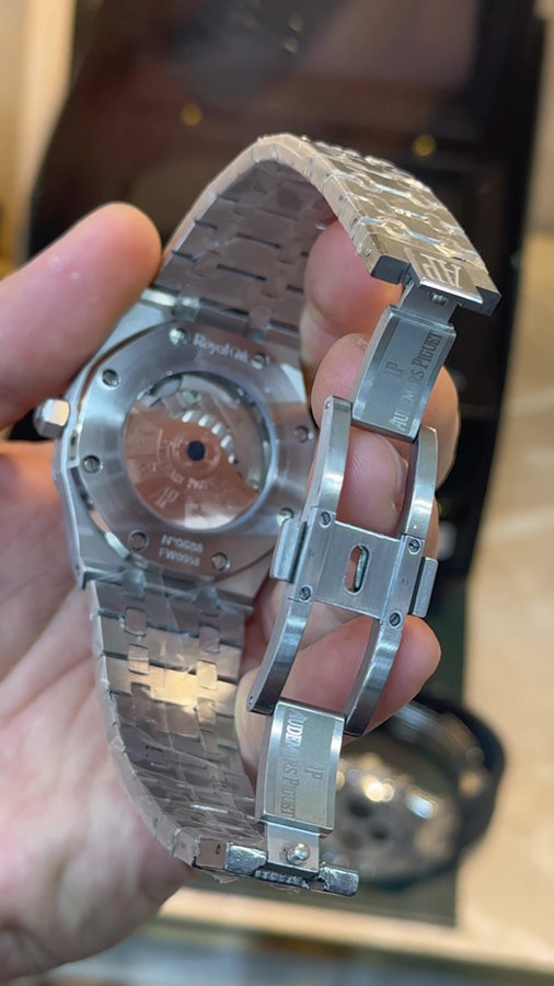 Audemars Piguet Royal Oak Turbilhão — vista 6