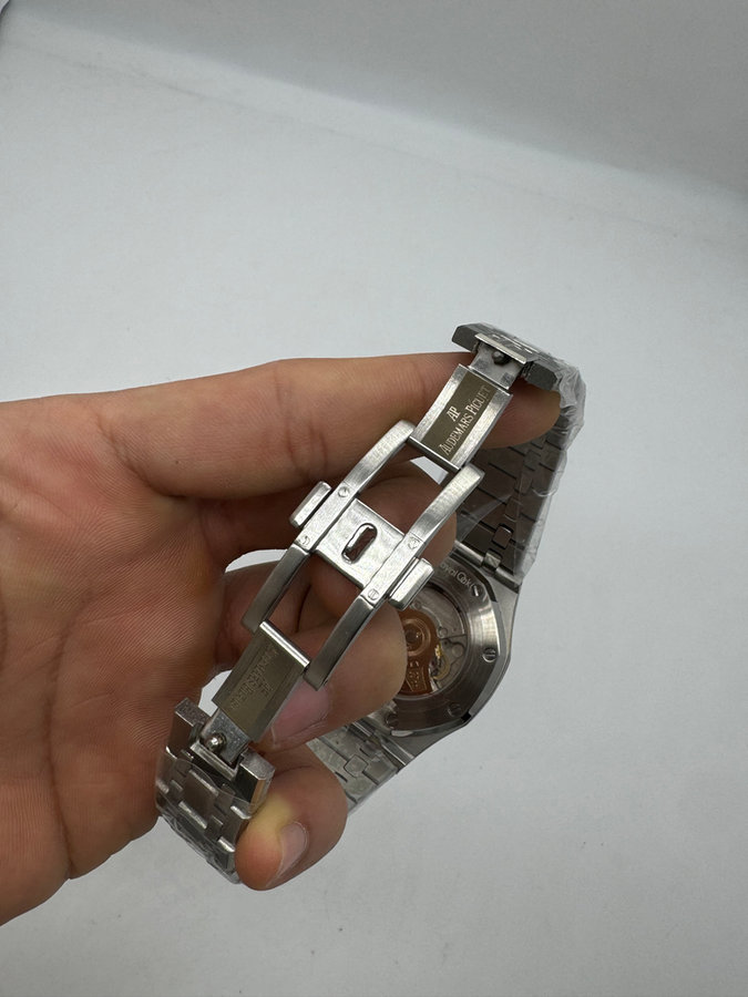 Audemars Piguet Royal Oak Turbilhão — vista 3