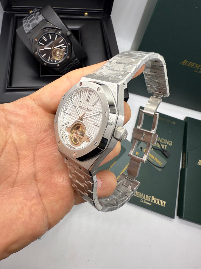 Audemars Piguet Royal Oak Turbilhão — vista 2