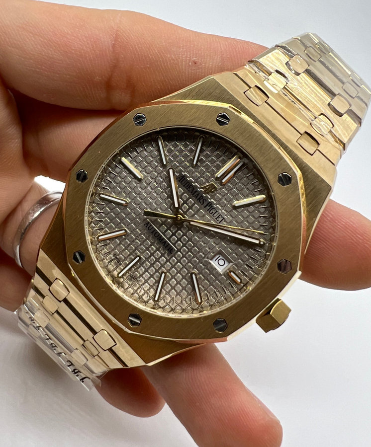 Cartier Royal Oak — vista 2