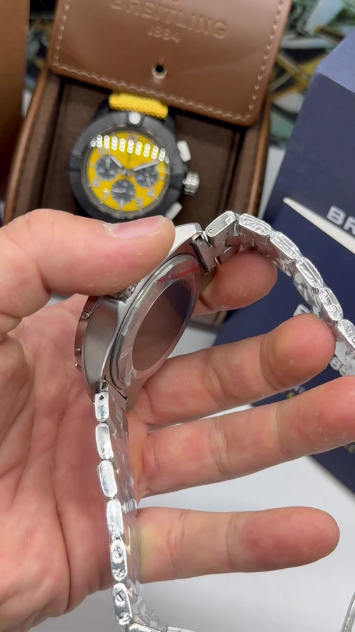 Breitling Avenger Aço — vista 5