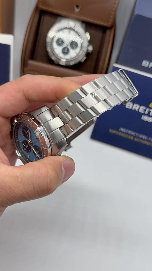 Breitling Avenger Aço — vista 5