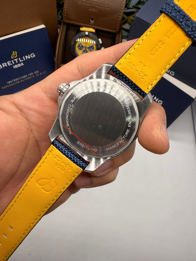Breitling Avenger Aço — vista 4