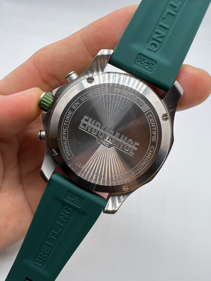 Breitling ENDURANCE PRO Aço — vista 4