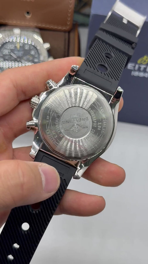 Breitling Super Avenger Aço — vista 5