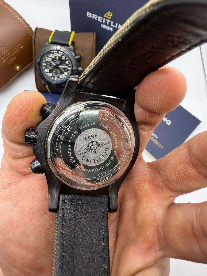 Breitling Super Avenger Aço — vista 4