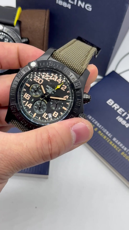 Breitling Super Avenger Aço — vista 5