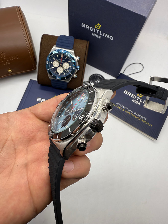 Breitling Super Chronomat Aço — vista 2