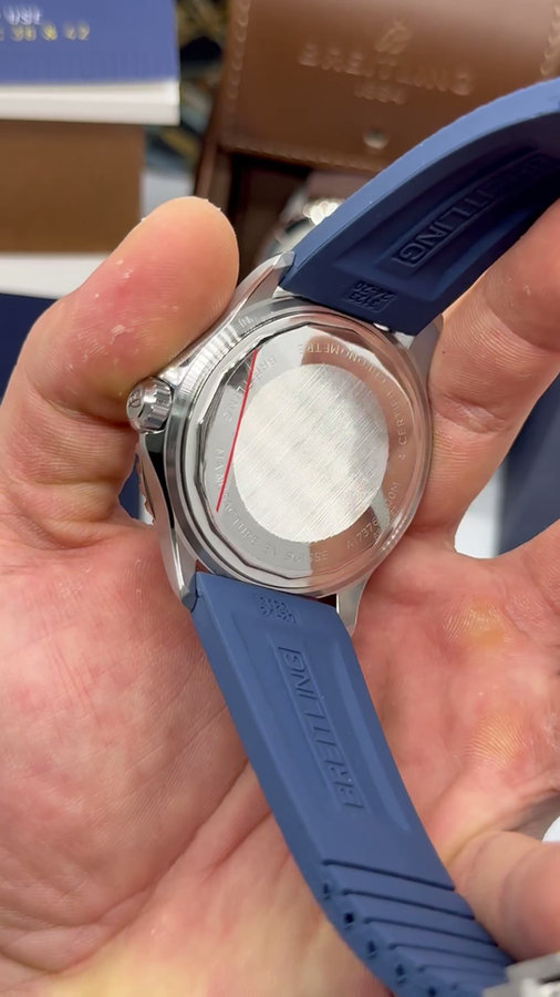 Breitling SuperOcean Aço — vista 5