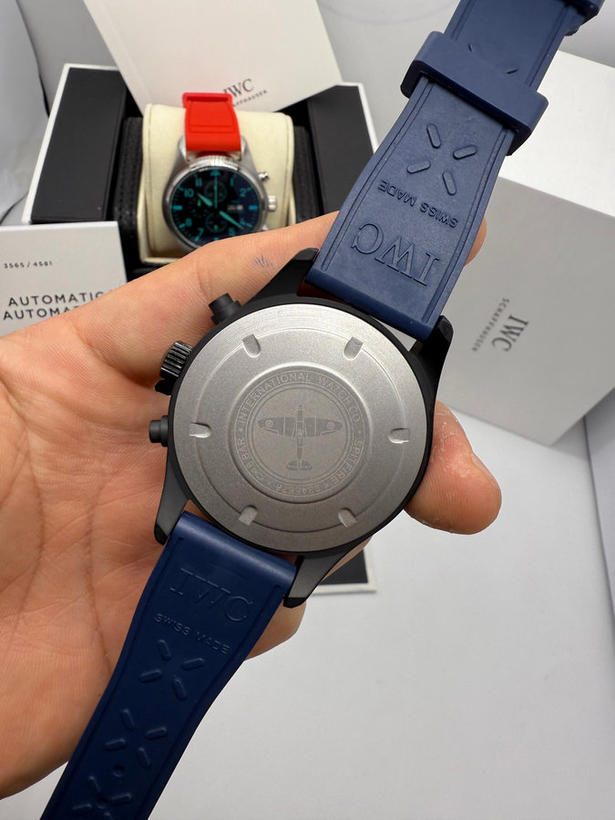 IWC PILOT TOP GUN SPITIFIRE — vista 3