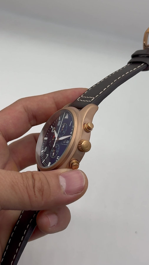 IWC PILOT  TOP GUN — vista 4