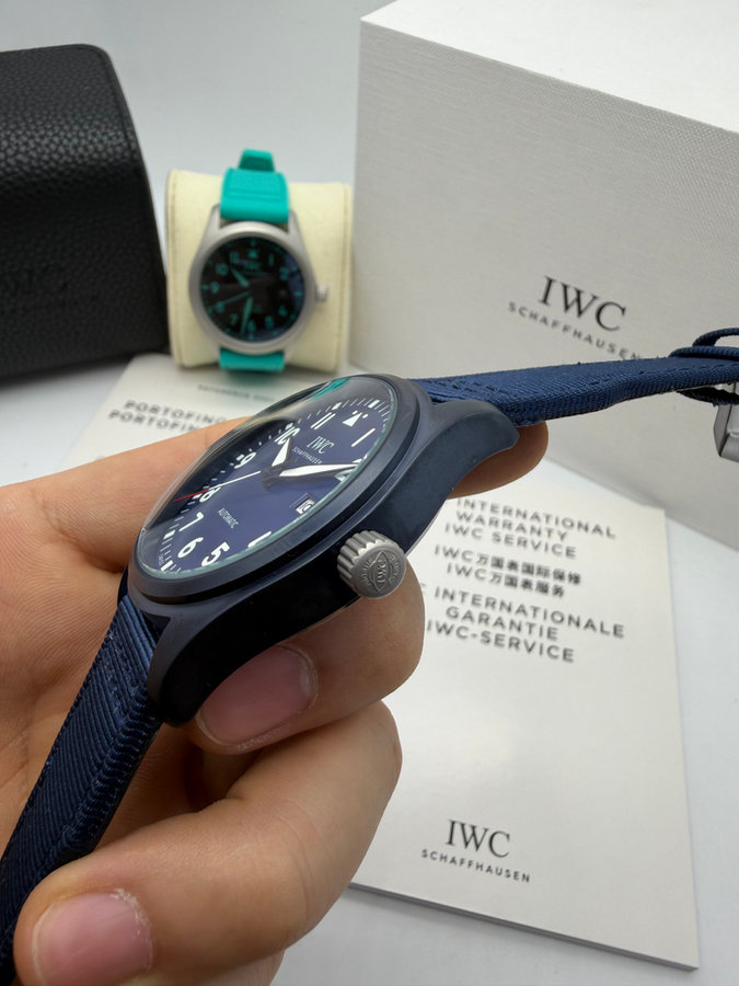 IWC Pilot — vista 3