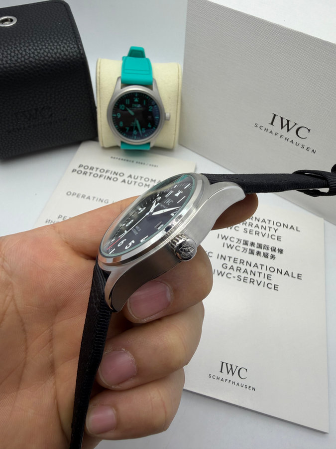 IWC Pilot — vista 3