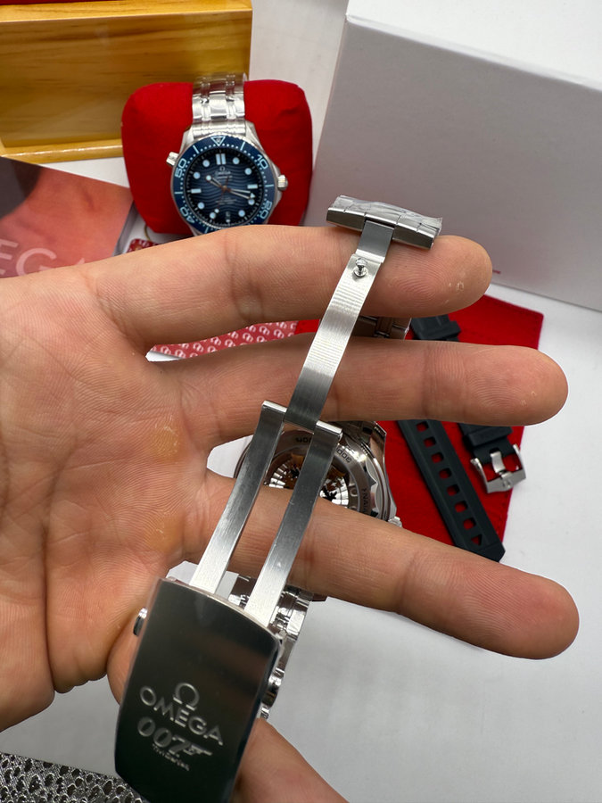 Omega Seamaster Diver 300M — vista 4