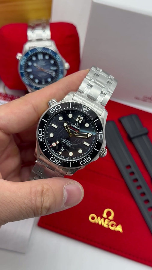 Omega Seamaster Diver 300M — vista 5