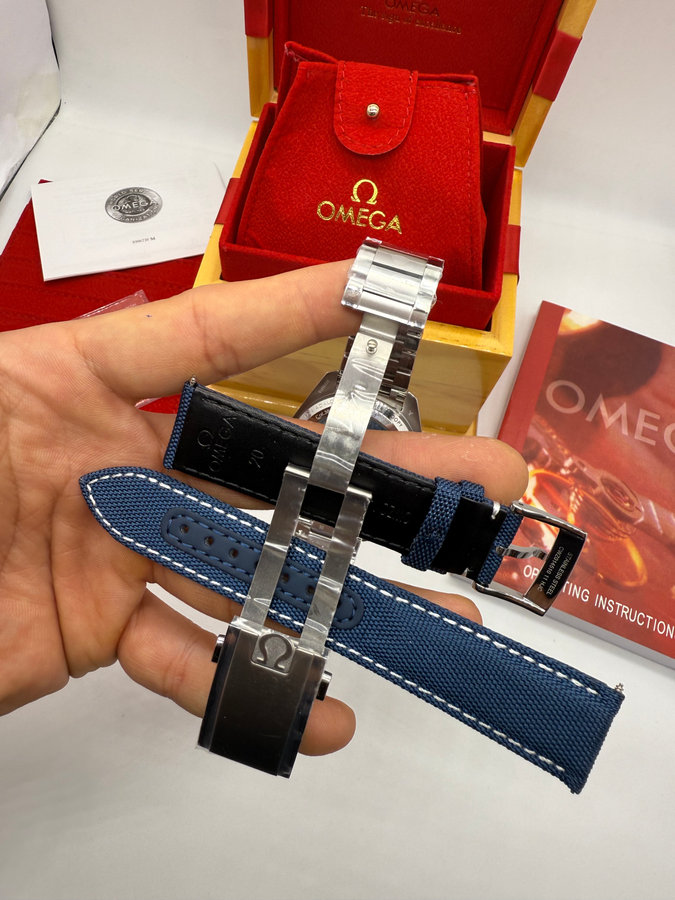 Omega Speedmaster — vista 4