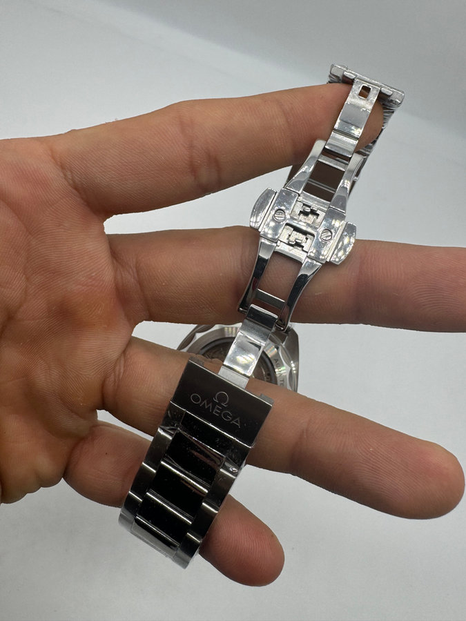 Omega Aquaterra 41,5 — vista 3
