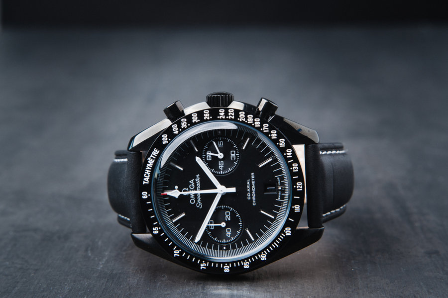 Omega Speedmaster Dark Side of the Moon Apollo 8 — vista 2
