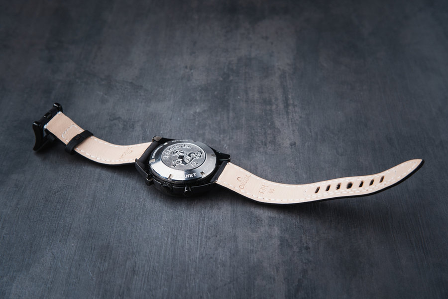 Omega Speedmaster Dark Side of the Moon Apollo 8 — vista 10
