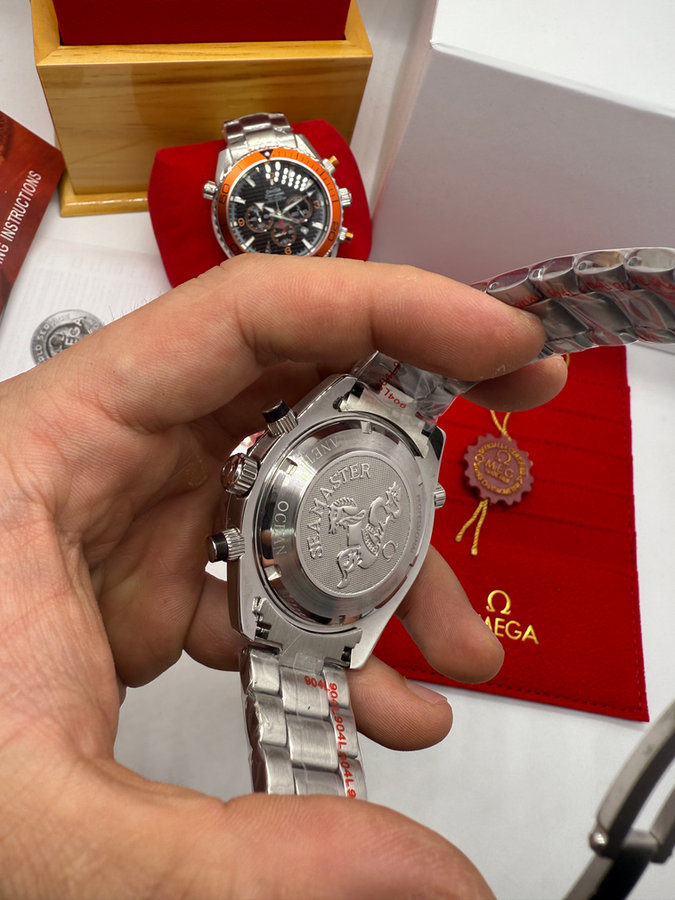 Omega Planet Ocean 007 Co-Axial Master Chronometer - 45,5 — vista 4