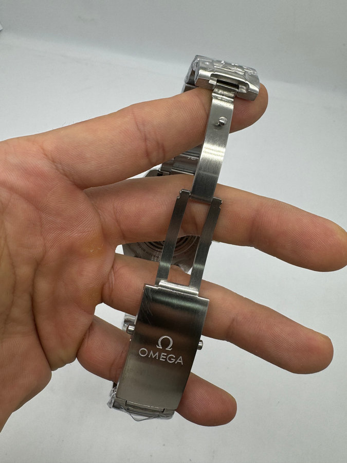 Omega Planet Ocean Co-Axial Master 45,5 — vista 3