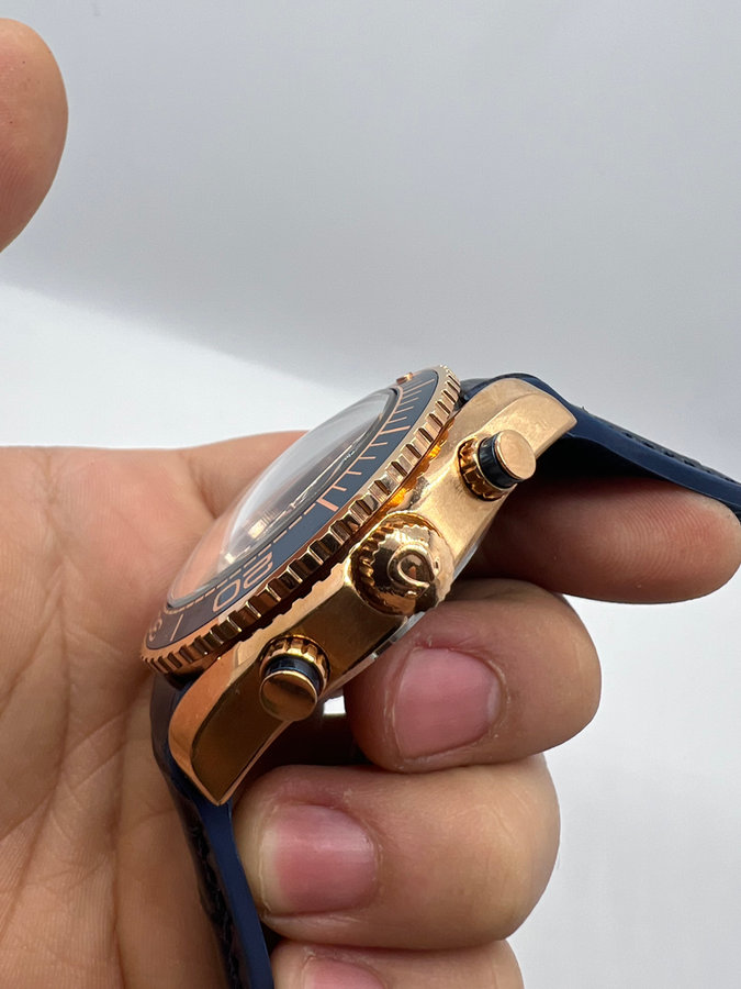 Omega Planet Ocean Co-Axial Master Chronometer 45,5 — vista 2