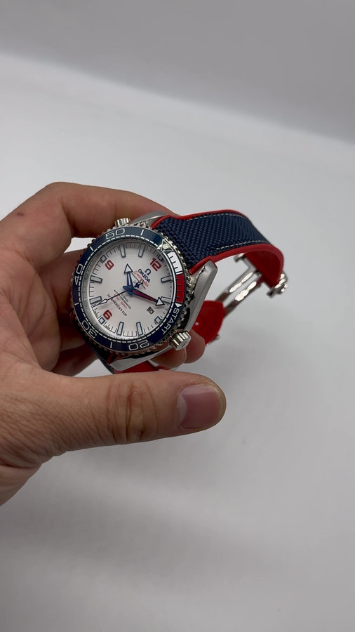 Omega Planet Ocean Co-Axial Master Chronometer 45,5 — vista 5