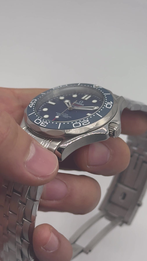 Omega Seamaster Co-Axial — vista 5