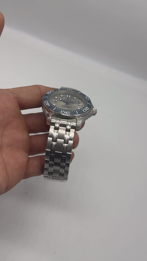 Omega Seamaster Co-Axial — vista 5