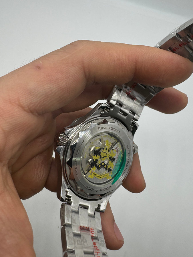 Omega Seamaster Co-Axial Aço 007 — vista 4