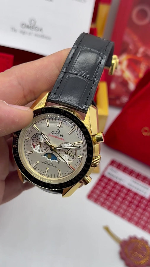 Omega Speedmaster Dark Side of the Moon — vista 5