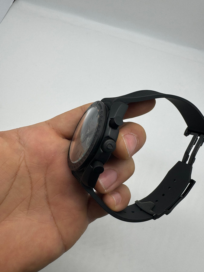 Omega Speedmaster Dark Side of the Moon — vista 2
