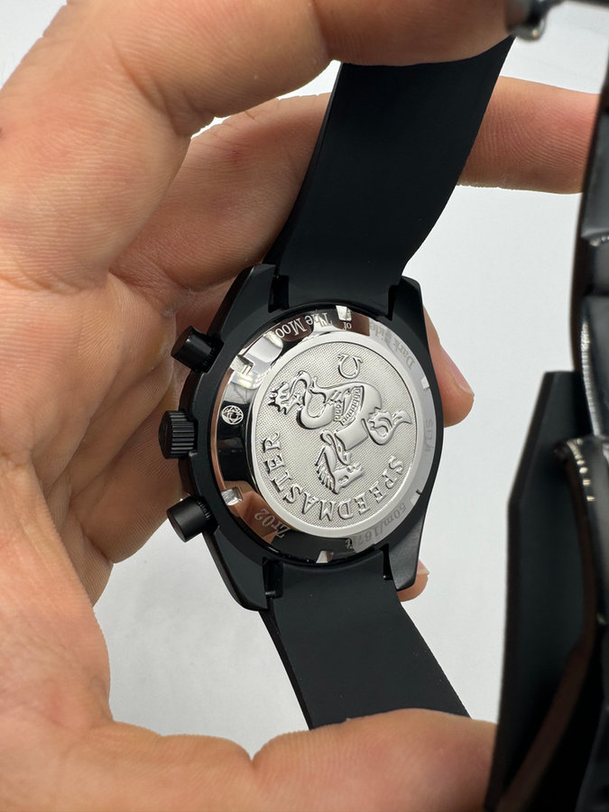 Omega Speedmaster Dark Side of the Moon — vista 4