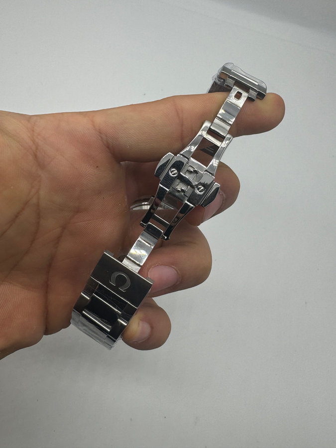 Omega SPEEDMASTER MOONWATCH PROFESSIONAL — vista 3
