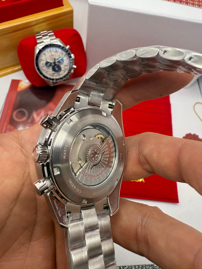 Omega SPEEDMASTER MOONWATCH PROFESSIONAL — vista 4