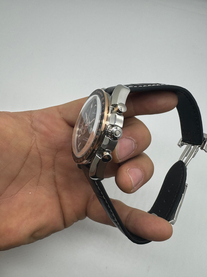 Omega Speedmaster Moonwhacth Edição Especial — vista 2