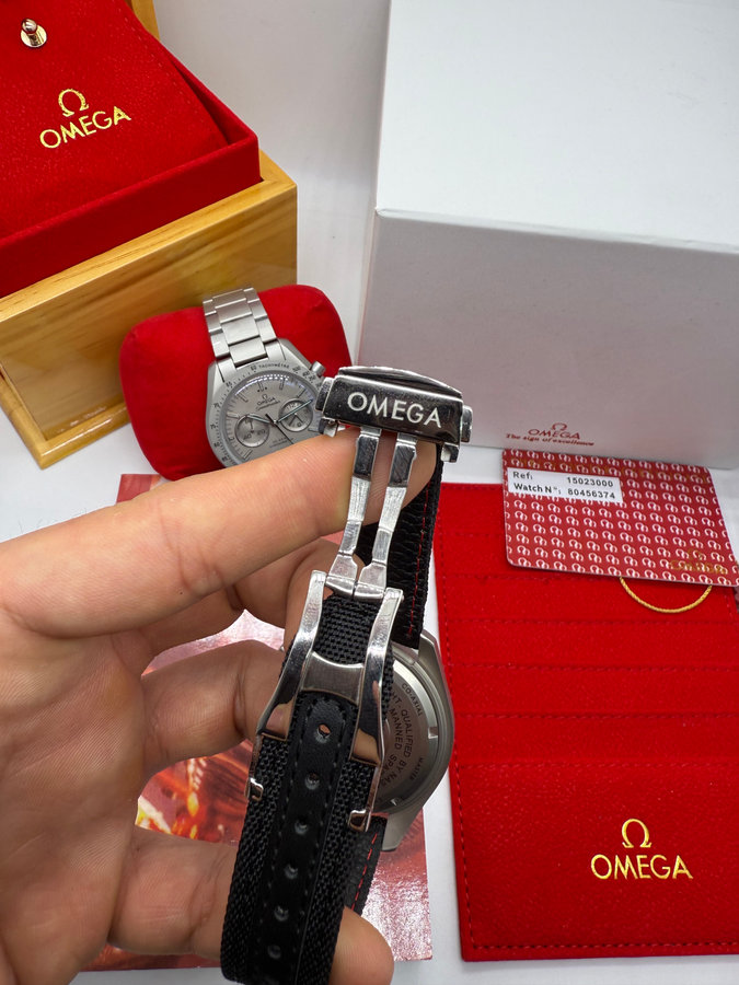 Omega Speedmaster Moonwhacth Edição Especial — vista 4