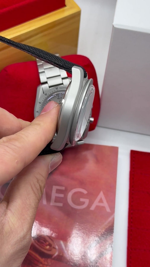 Omega Speedmaster Moonwhacth Edição Especial — vista 5