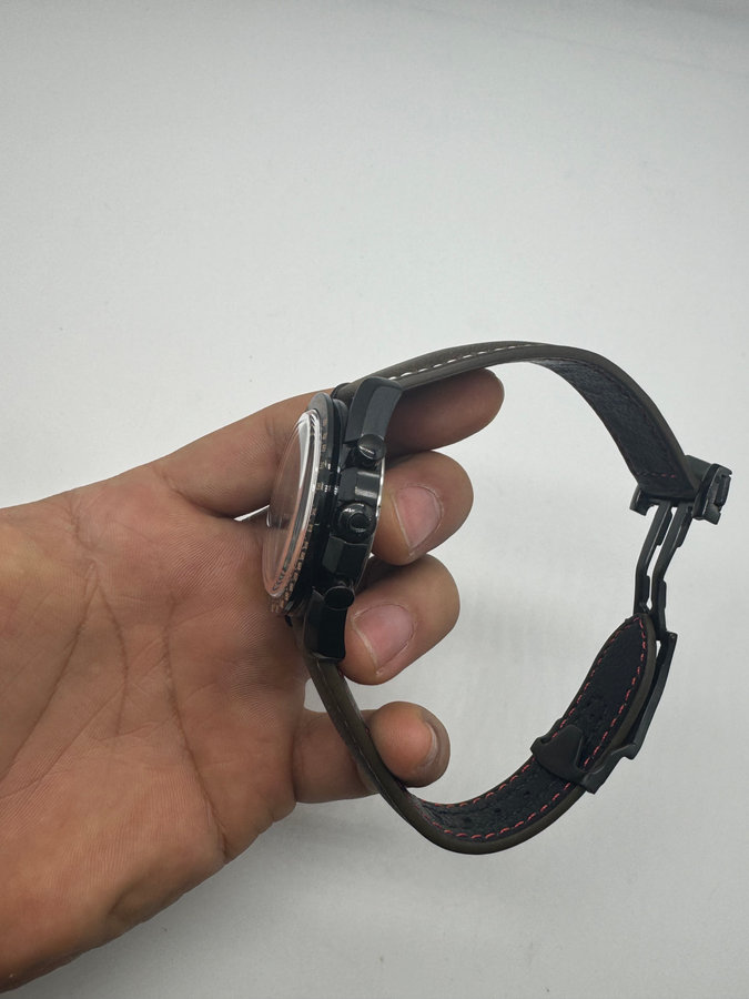 Omega Speedmaster Moonwhacth Edição Especial — vista 2