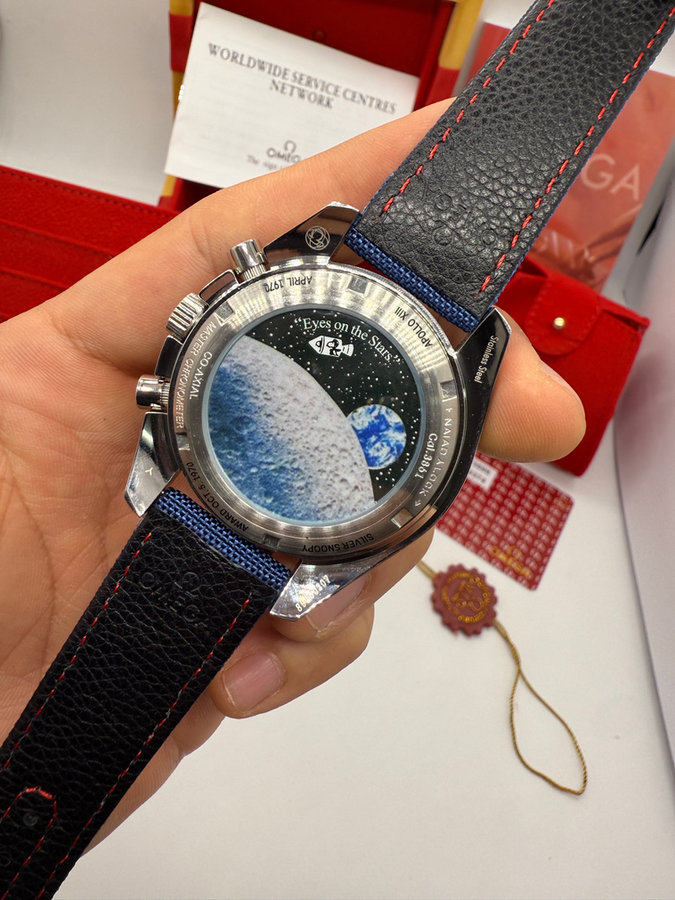 Omega Speedmaster Snoop 50 Anos — vista 4