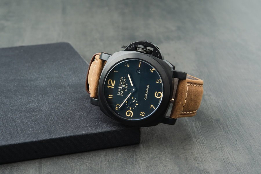 Panerai Luminor GMT — vista 3