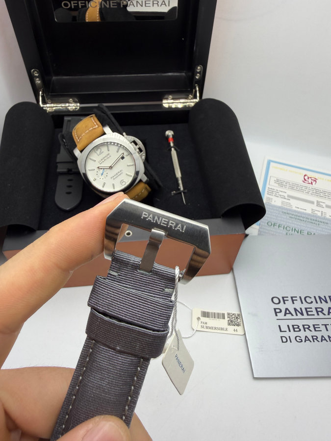Panerai Luminor Marina — vista 3