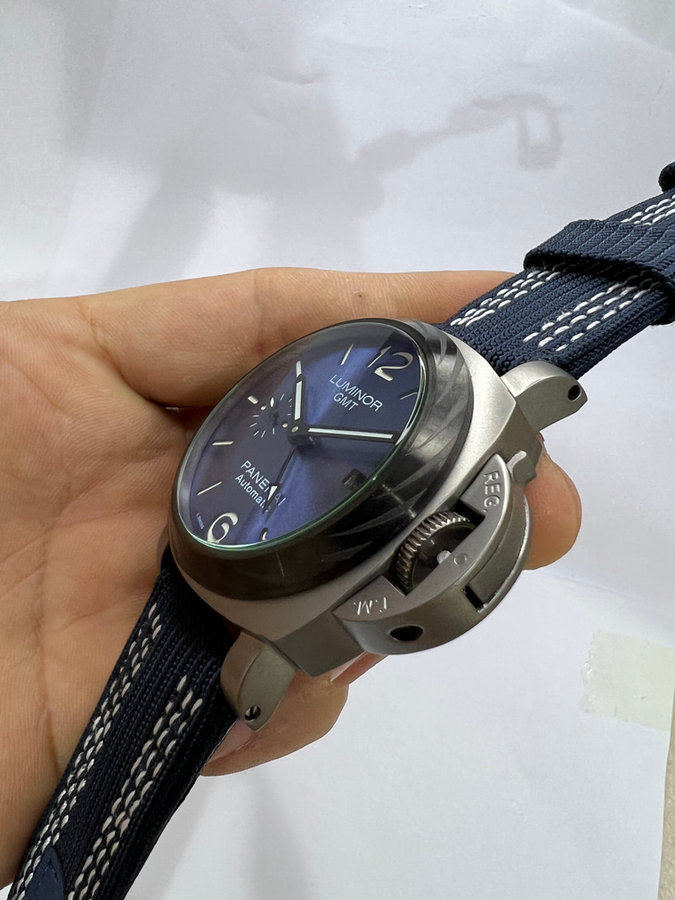 Panerai Luminor Marina — vista 3
