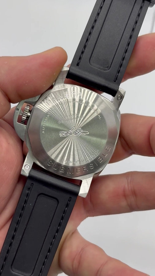 Panerai Luminor Submersible — vista 5