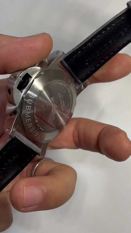 Panerai Luminor Submersible — vista 5