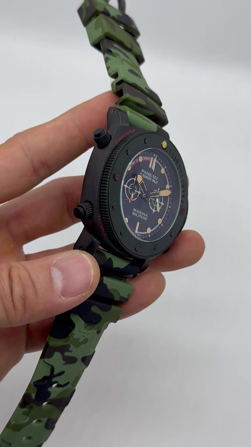 Panerai Luminor Submersible — vista 5