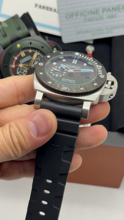 Panerai Luminor Submersible Carbotech — vista 5