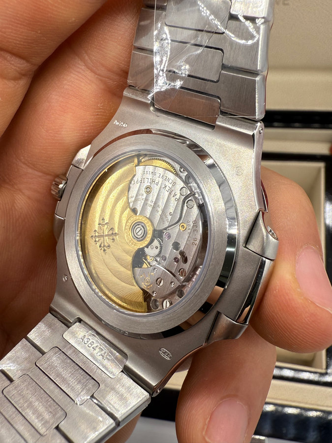 Patek Philippe Nautilus — vista 4
